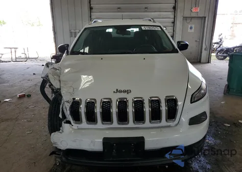 2015 Jeep Cherokee Sport z USA, uszkodzony, nr VIN 1C4PJMAB9FW533053